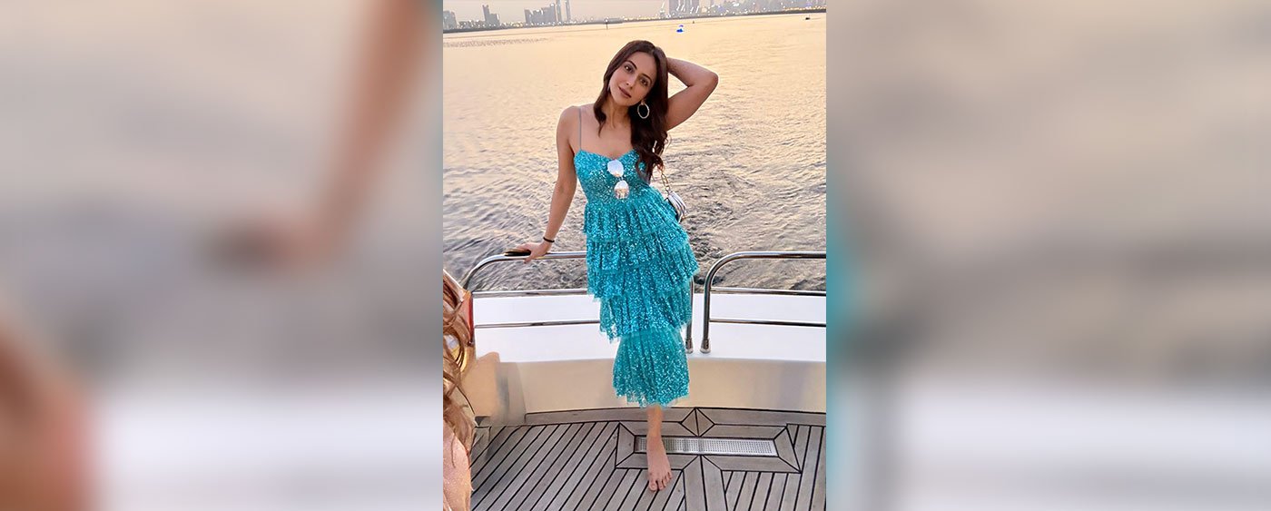 Rakul Preet Singh shines in aqua in Dubai